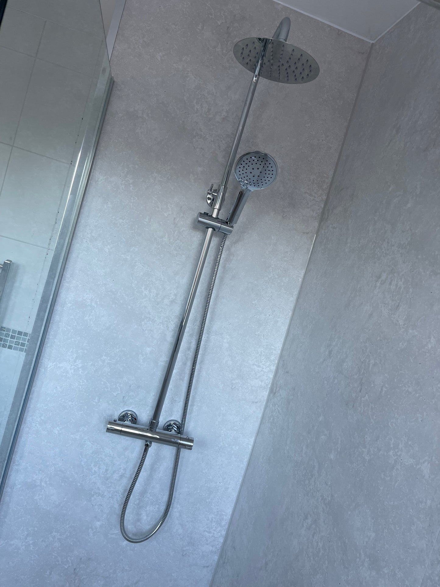 PLAN THERMOSTATIC BAR SHOWER WITH OVERHEAD DRENCHER AND SLIDING HANDSET KARTELL SHO007PL