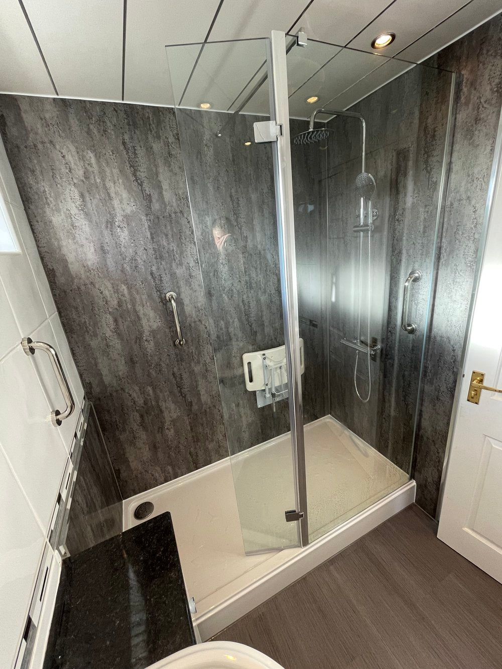 SILVER RETRO METALLIC PVC WALL PANEL 10MM 2400X1000MM FF10-GRM